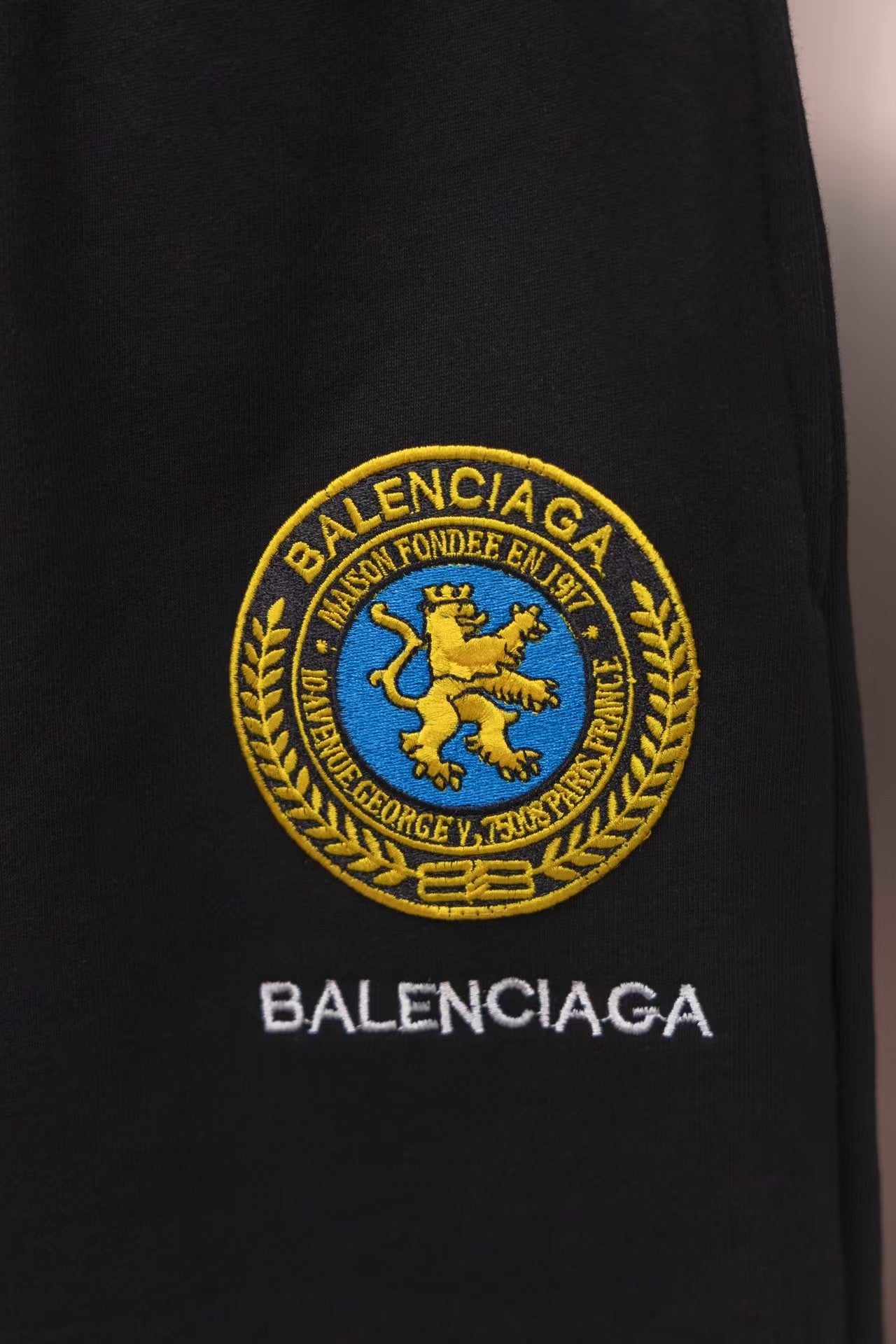 Discounted shorts