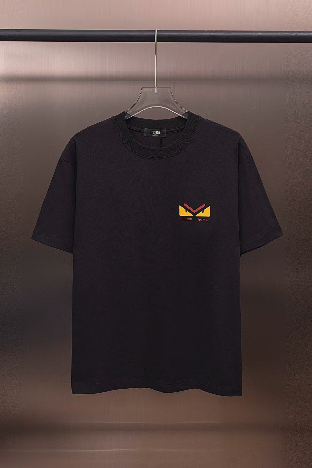Discounted short sleeves