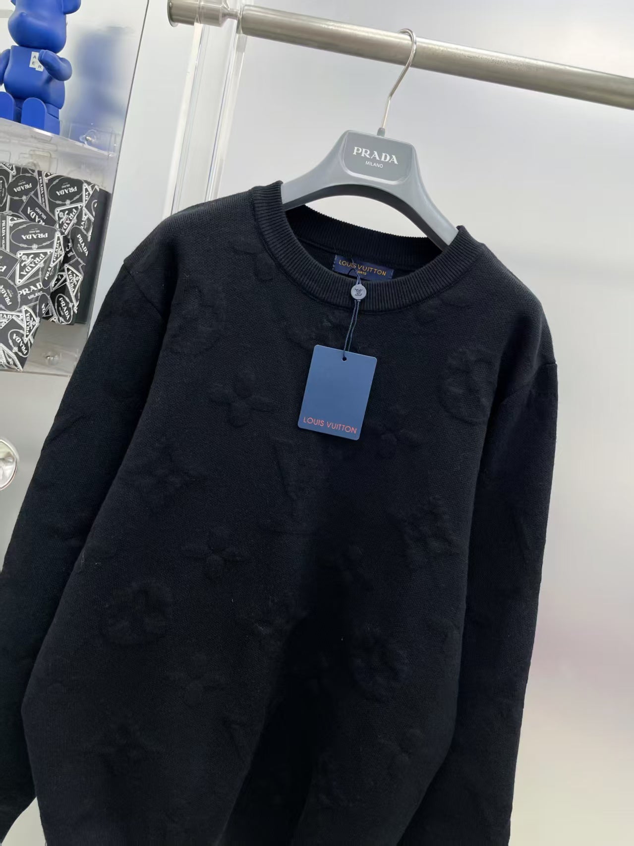 New letter long sleeved sweater 2