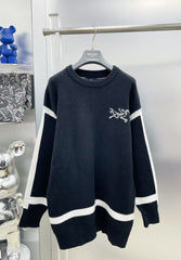 New letter long sleeved sweater 1