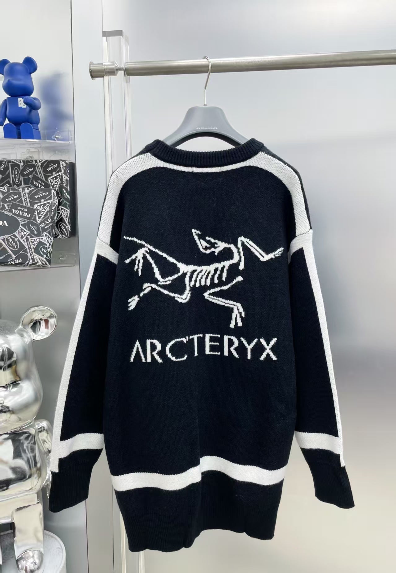 New letter long sleeved sweater 1
