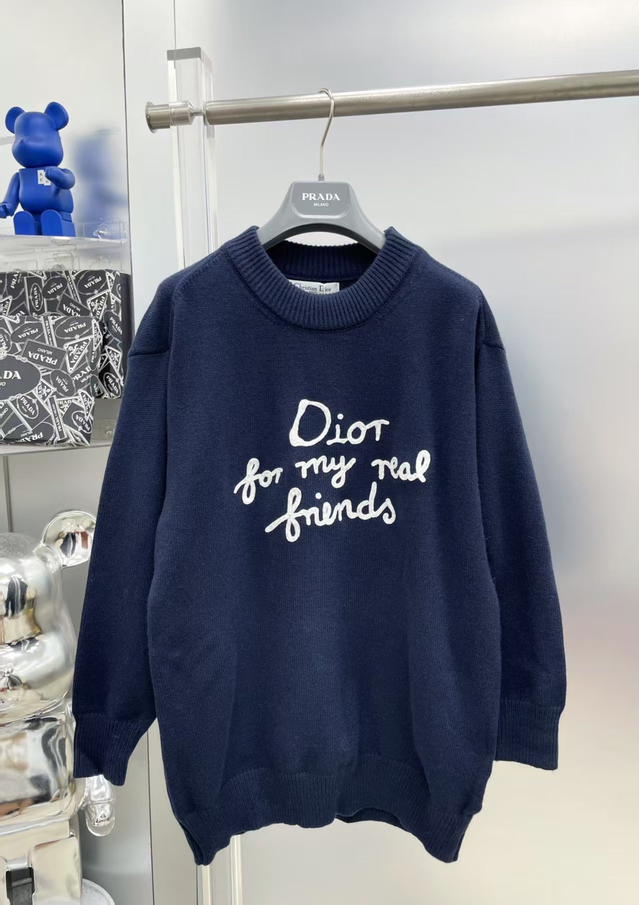 New letter long sleeved sweater