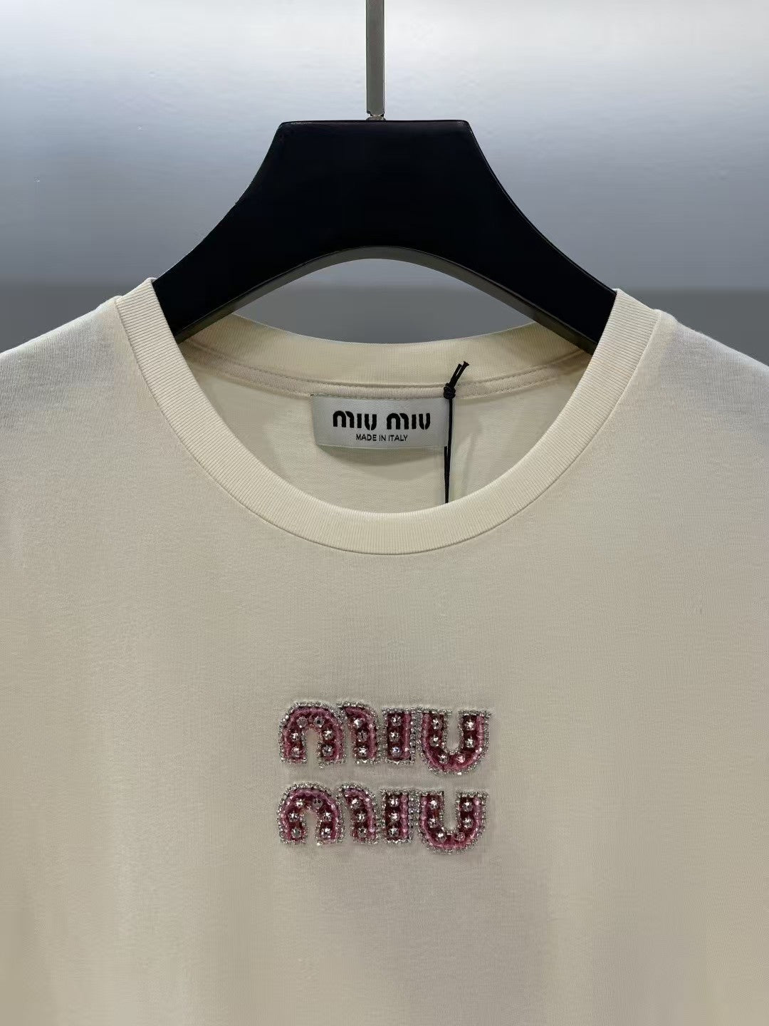 Pink rhinestone letter round neck T-shirt