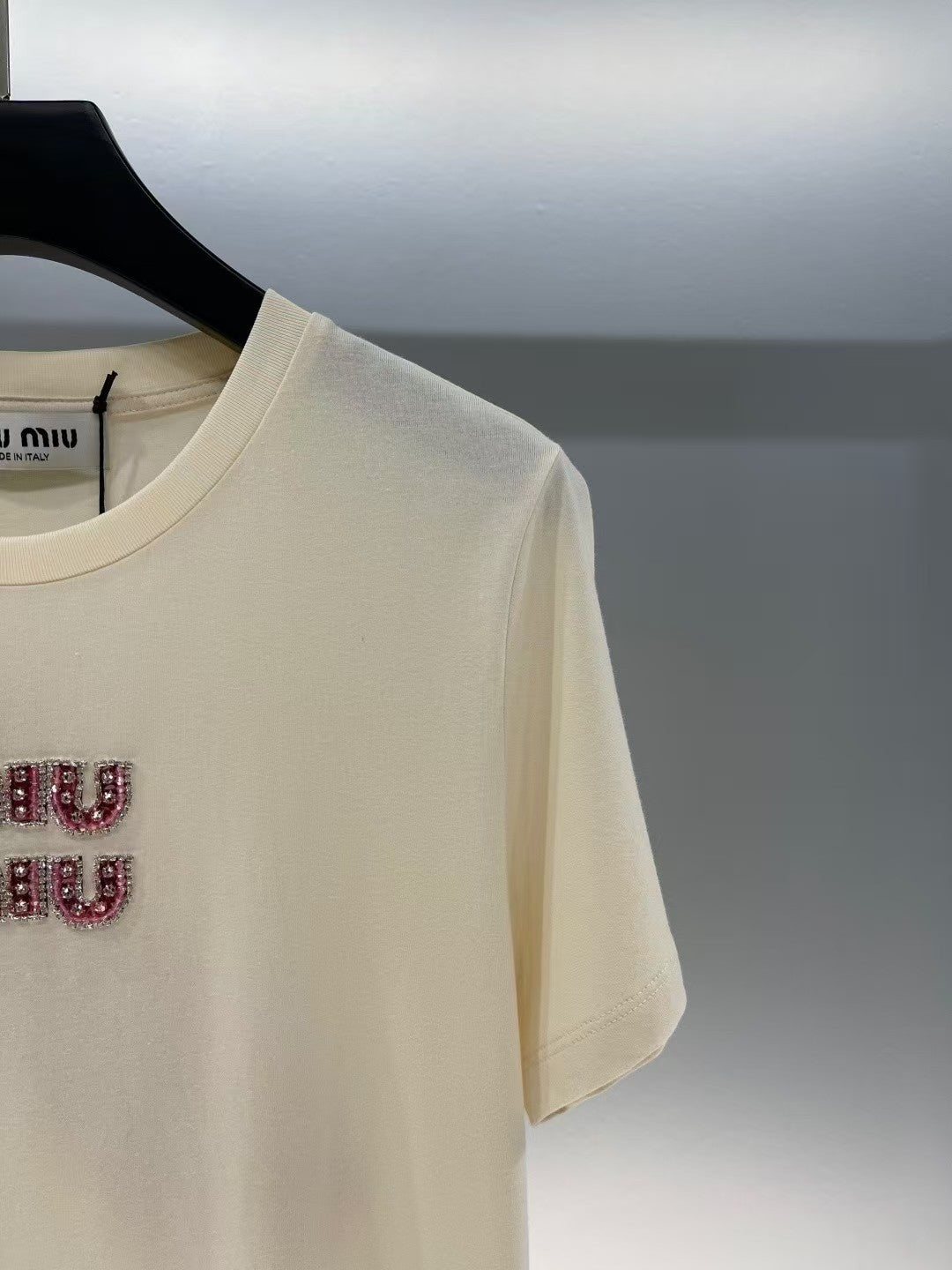 Pink rhinestone letter round neck T-shirt
