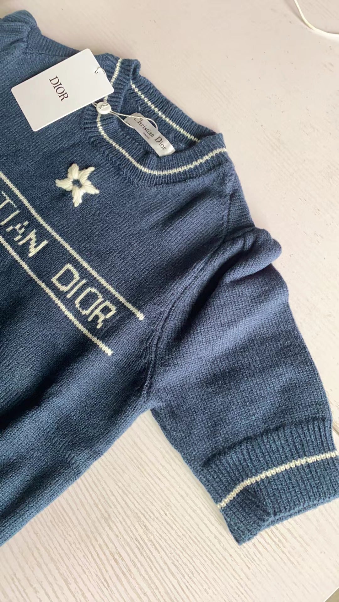 knitted short sleeves