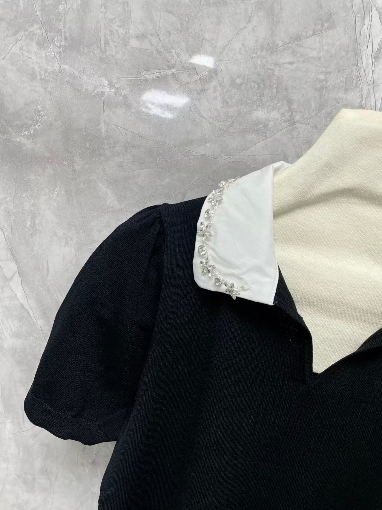 Letter lapel short sleeved shirt
