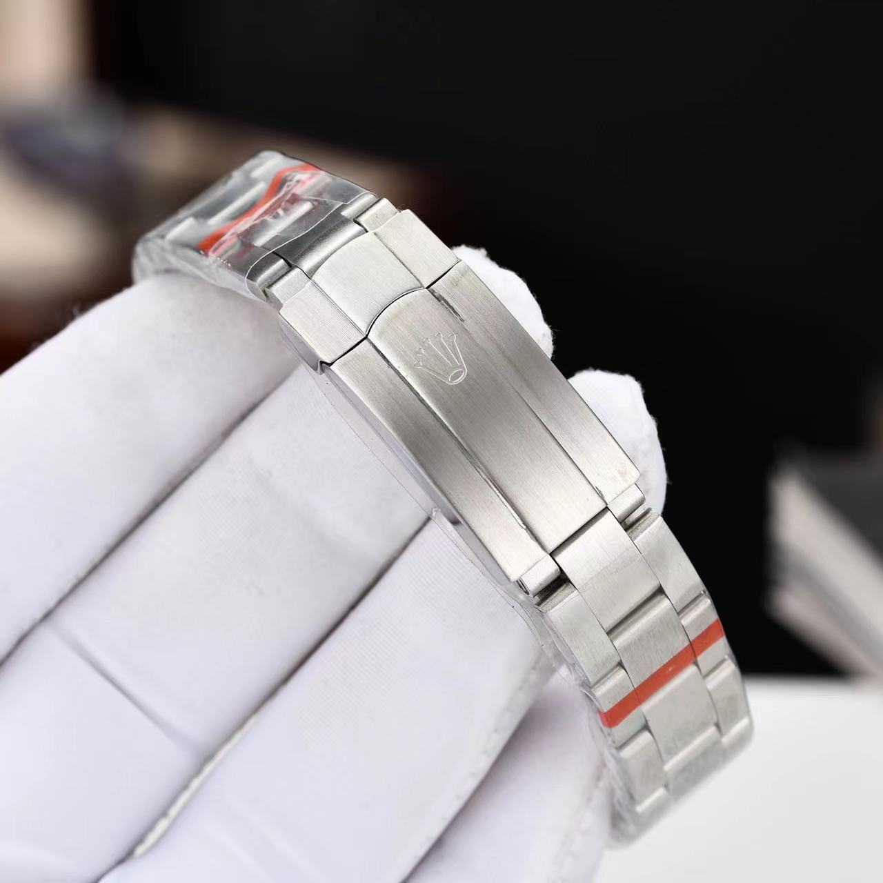 Classic wristwatch