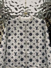 Versatile stand up collar jacket