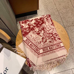 New autumn and winter scarves