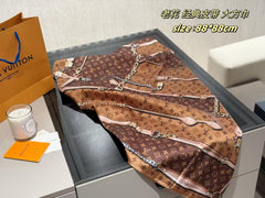 Classic large handkerchief