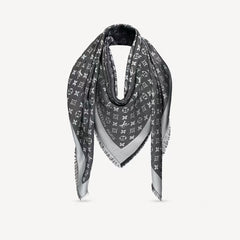 New letter scarf