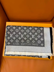New letter scarf