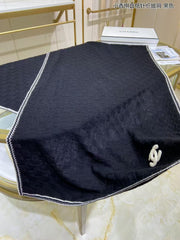 Double sided dual-use scarf