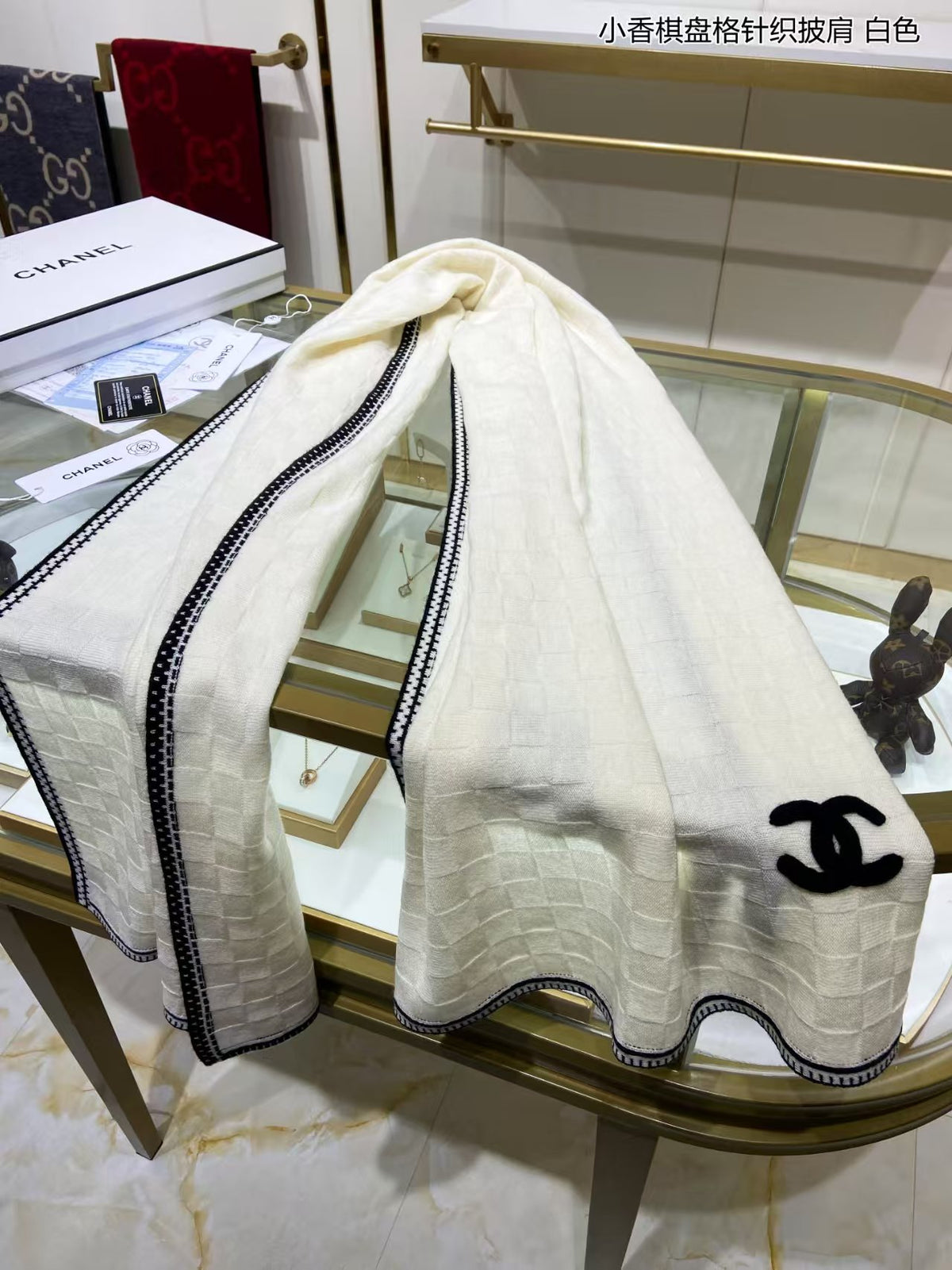 Double sided dual-use scarf