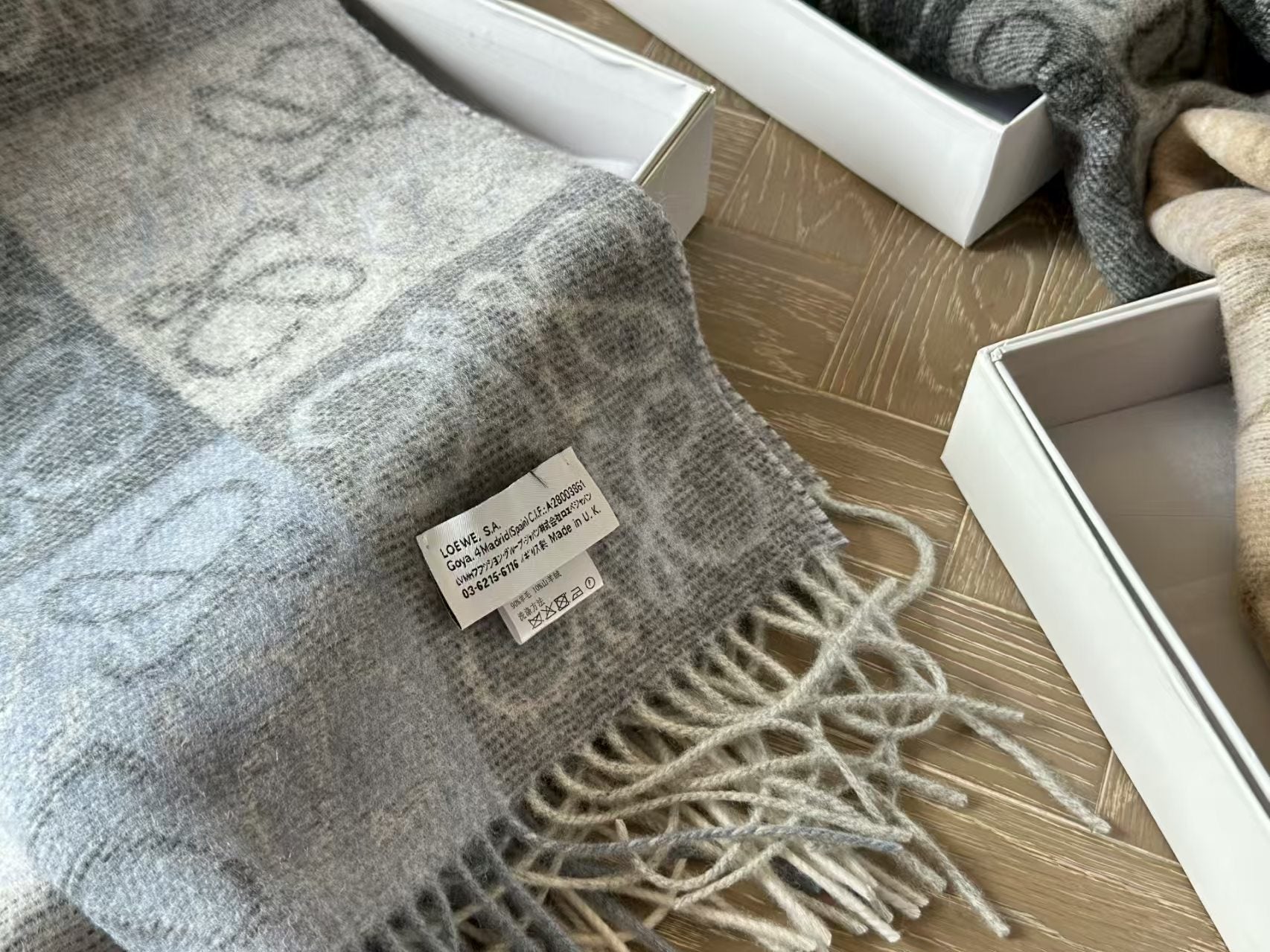 cashmere scarf