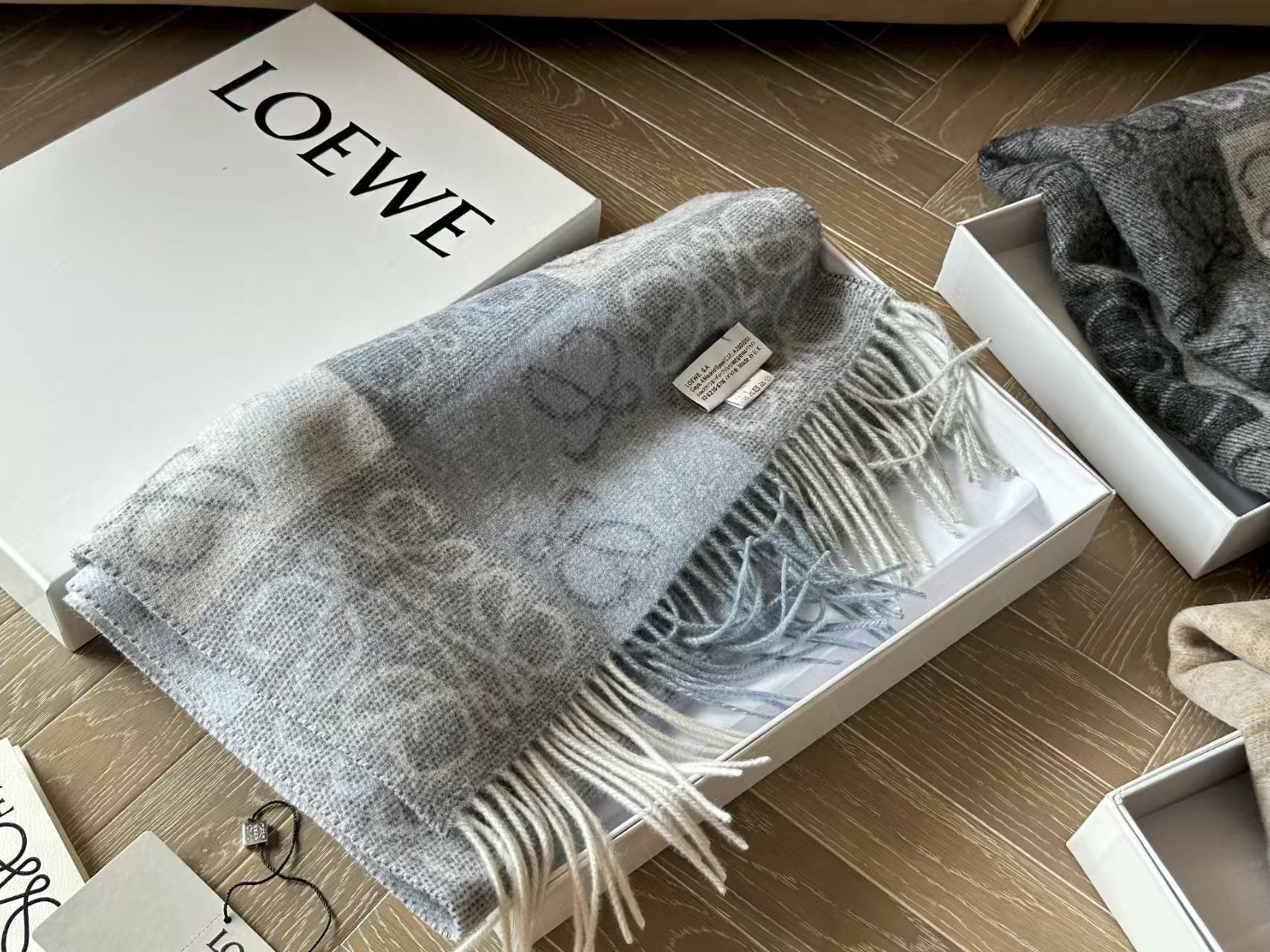 cashmere scarf