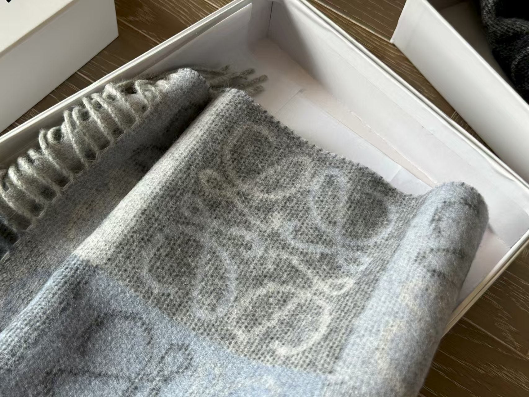 cashmere scarf