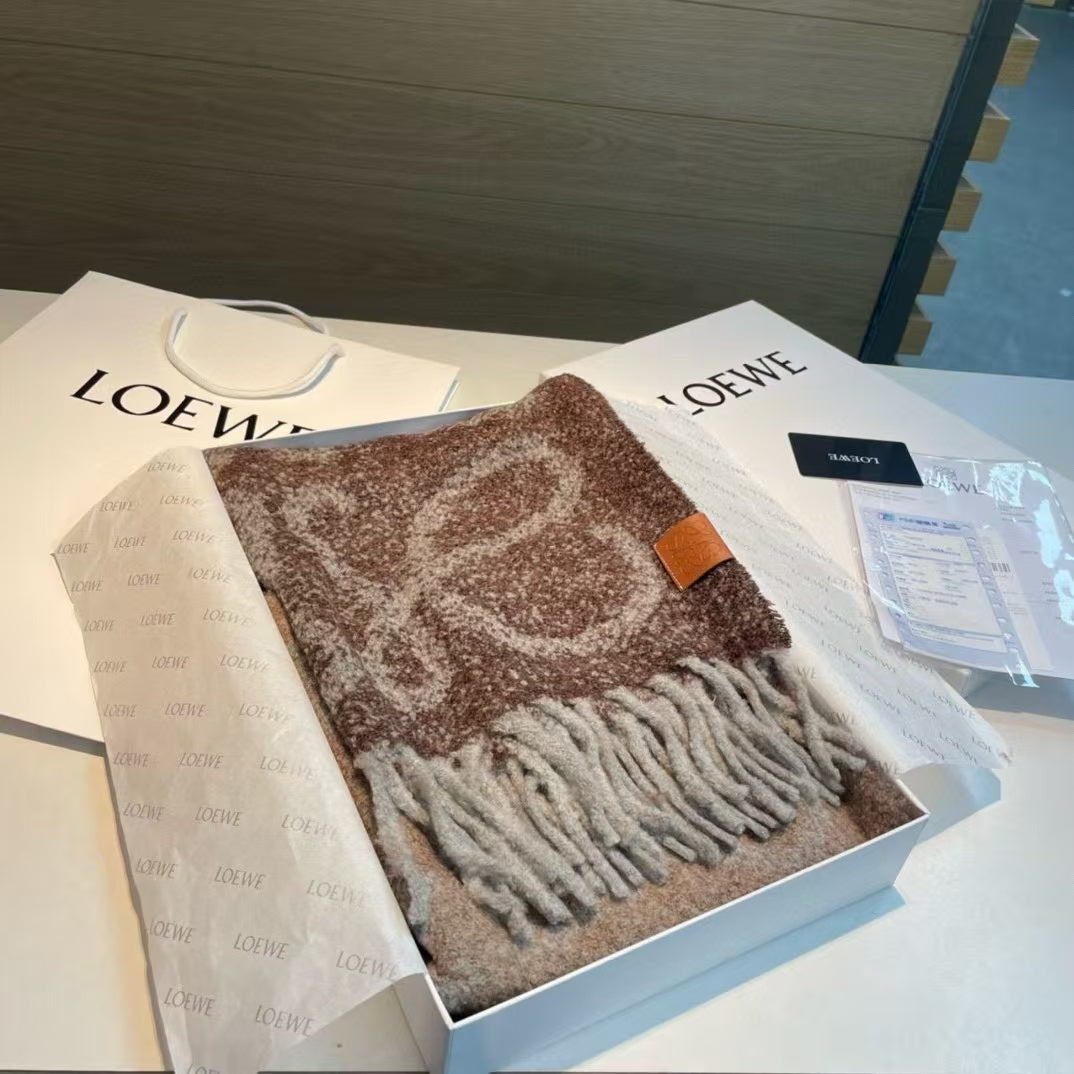 New cashmere scarf