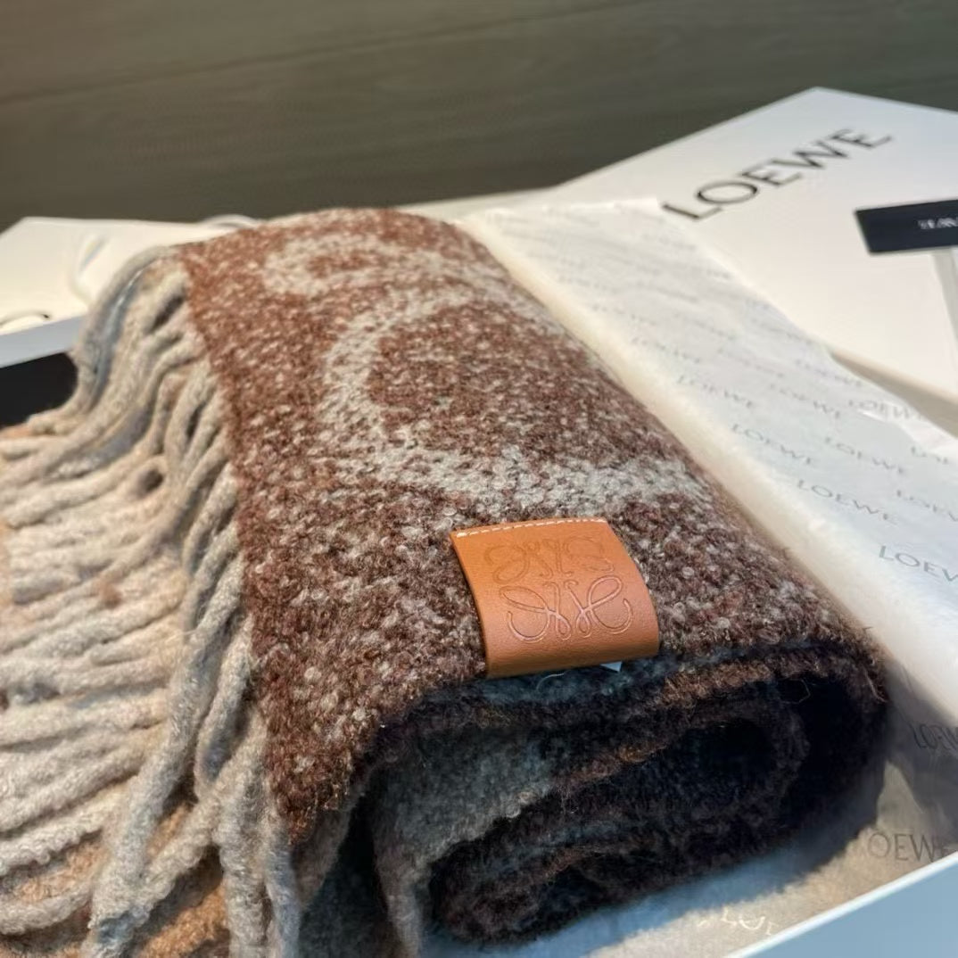 New cashmere scarf