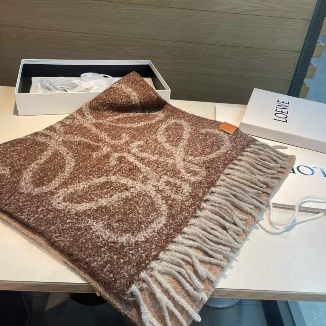 New cashmere scarf