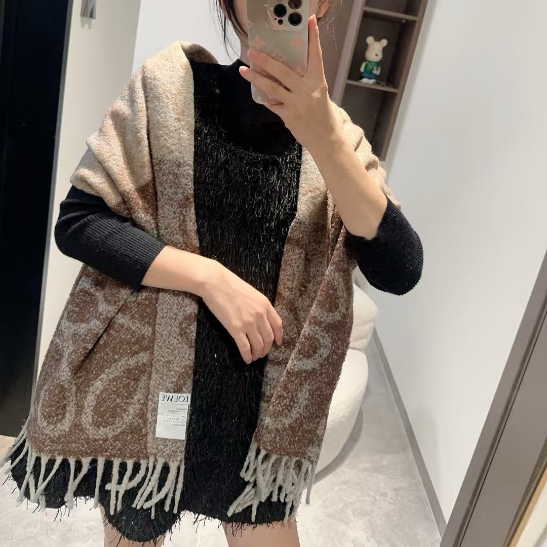 New cashmere scarf