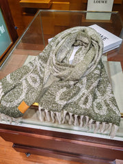 New cashmere scarf