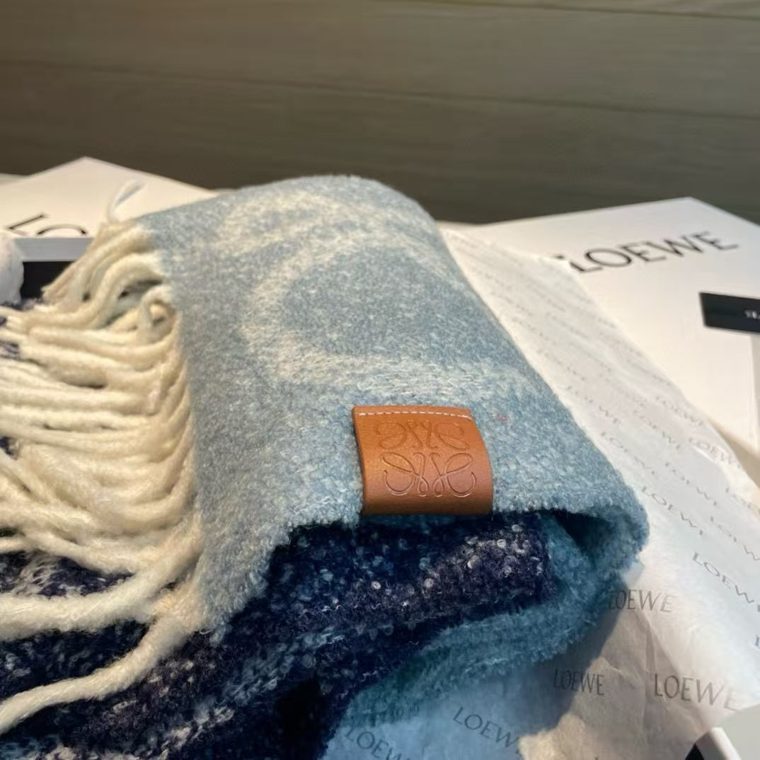 New cashmere scarf