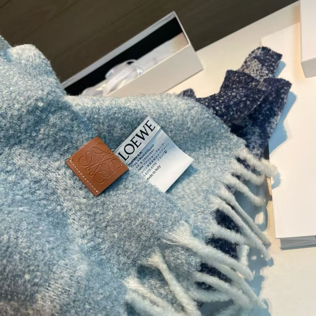 New cashmere scarf