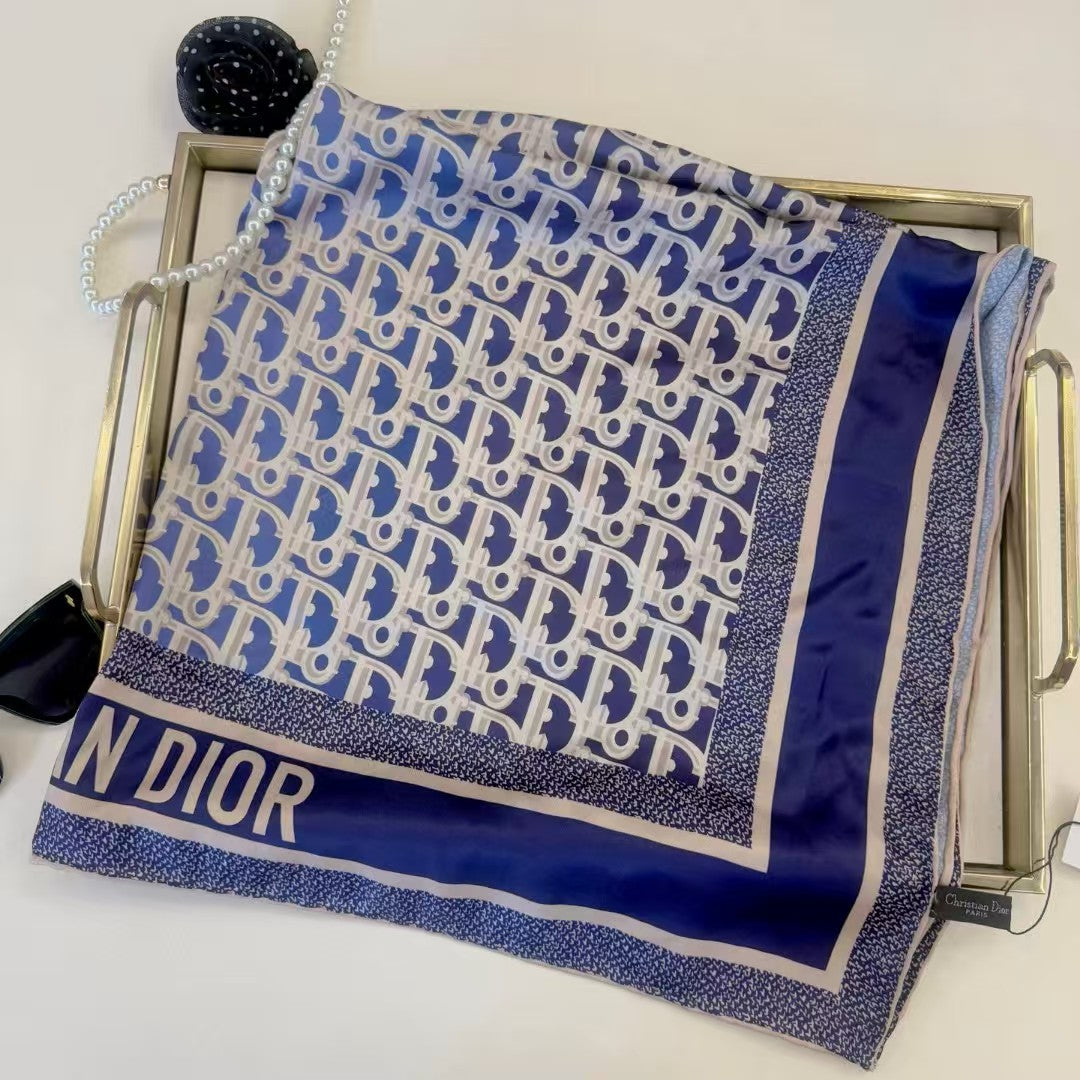 New scarf 🧣 Gift Box Set