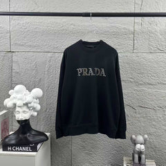 Long sleeved round neck hoodie for both men and women