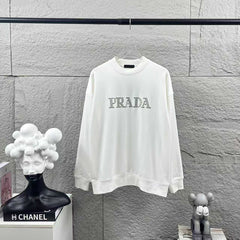 Long sleeved round neck hoodie for both men and women