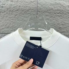 Long sleeved round neck hoodie for both men and women
