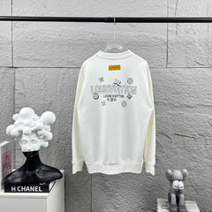 Long sleeved round neck hoodie for both men and women