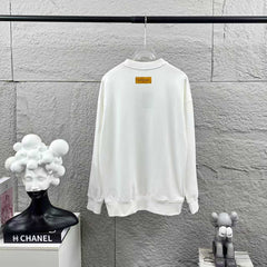 Long sleeved round neck hoodie for both men and women
