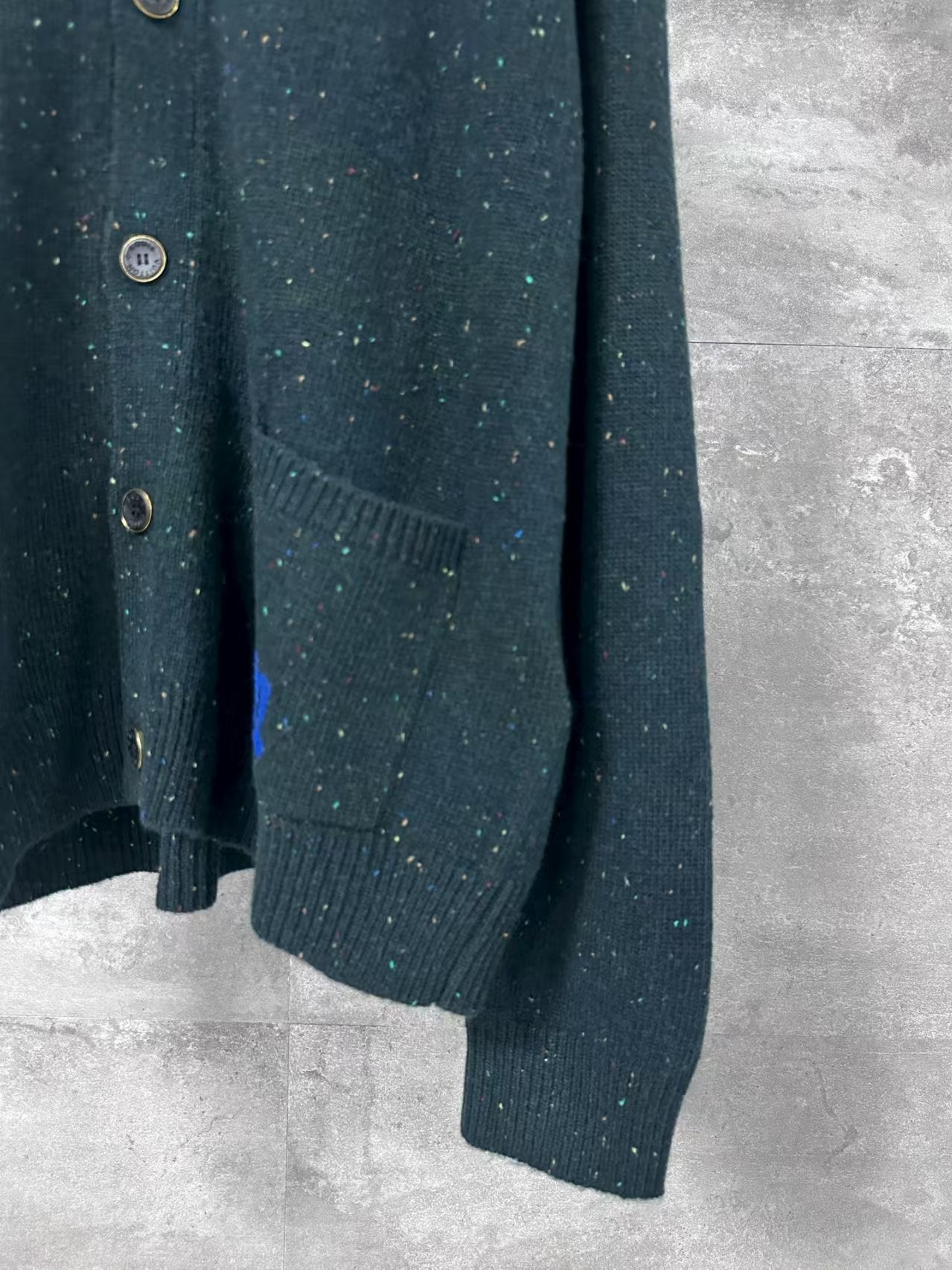 Cashmere knitted cardigan