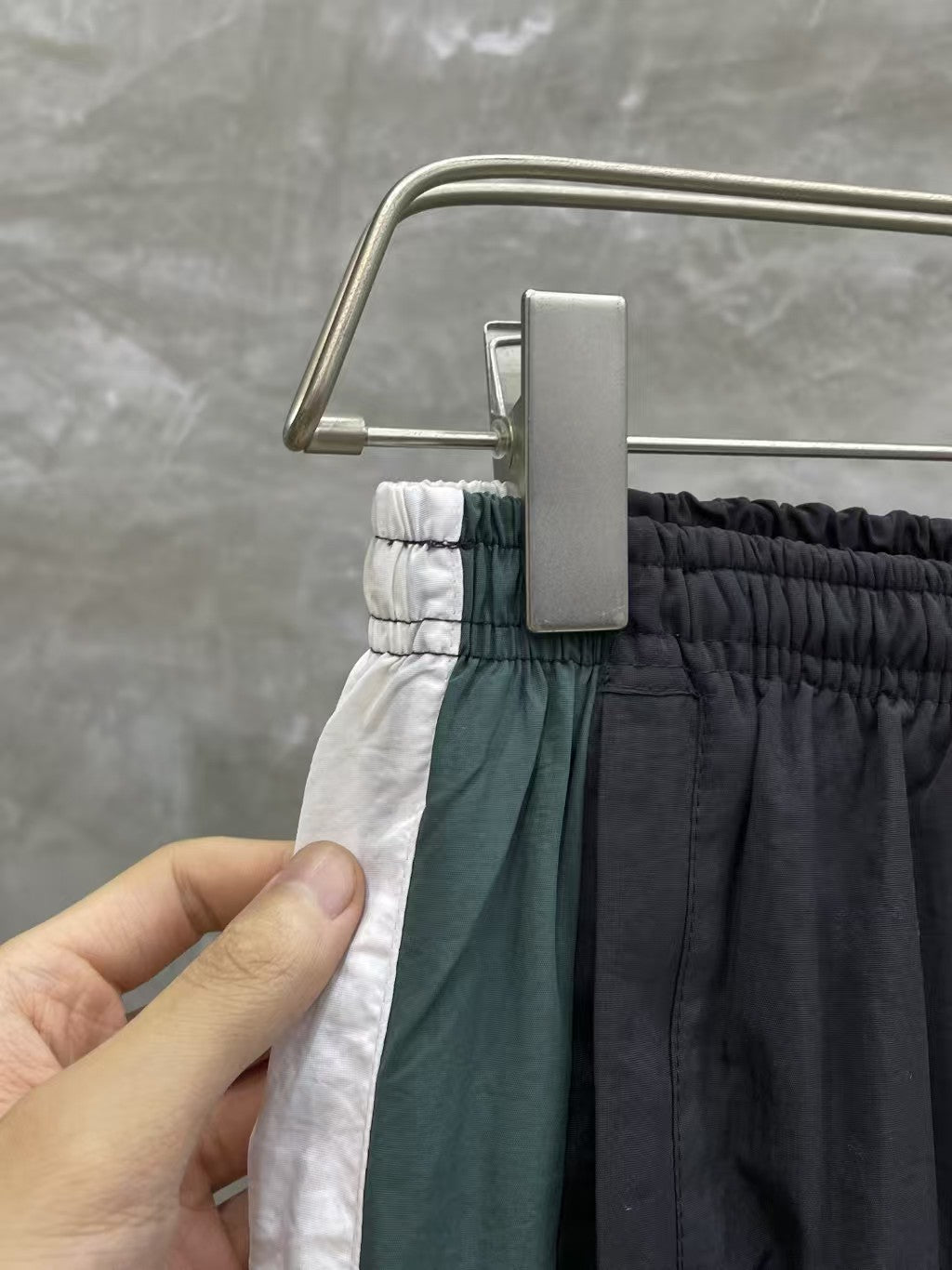 New embroidered patchwork pants