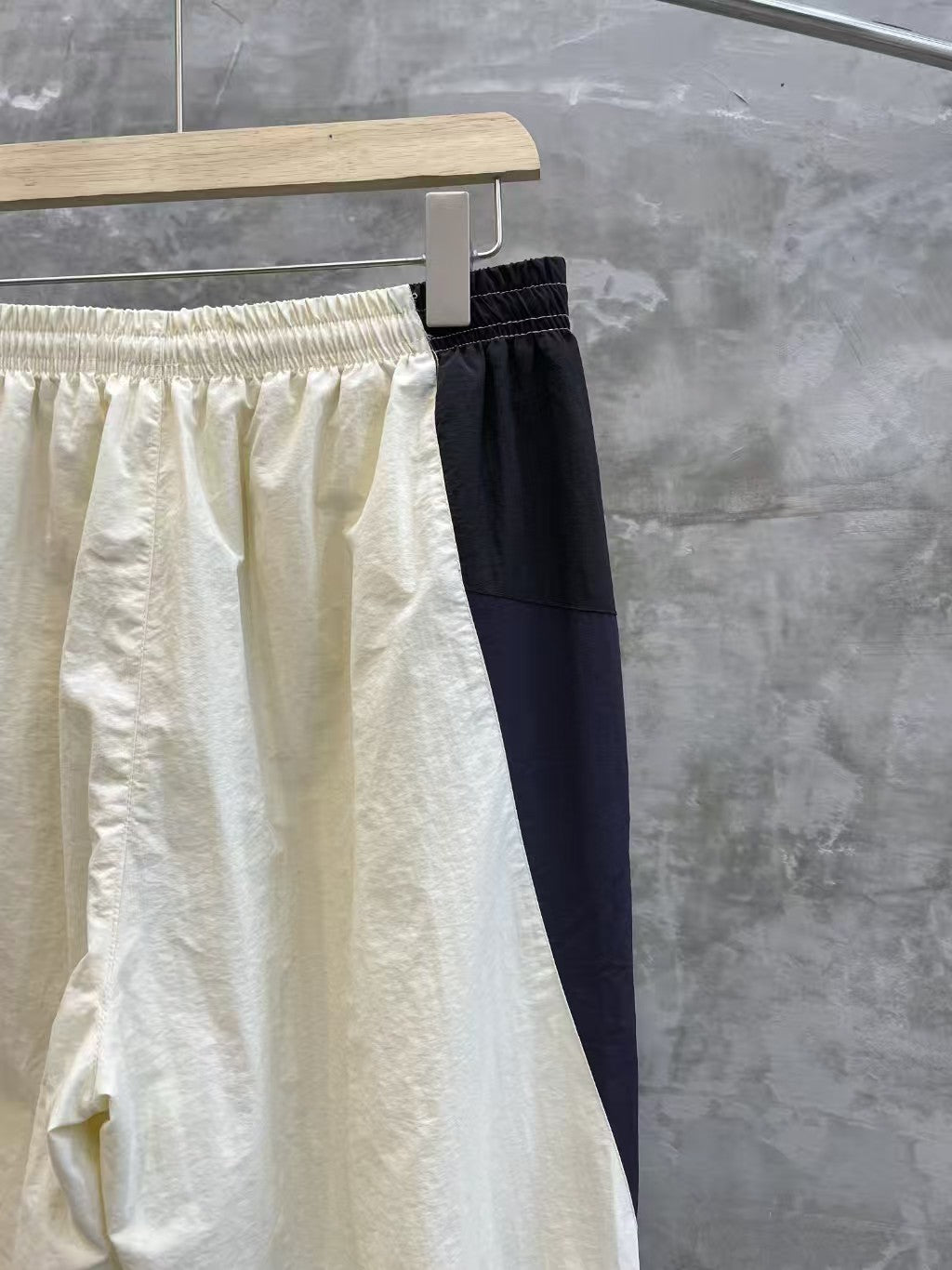 New quick drying sunscreen pants
