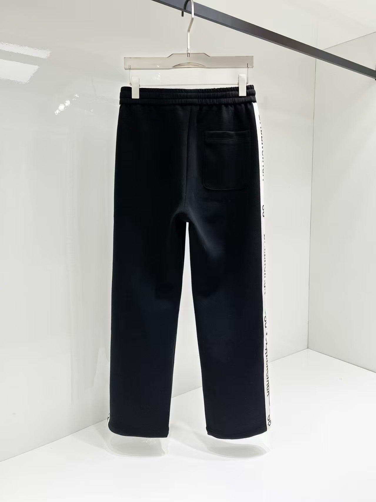 Splicing casual pants
