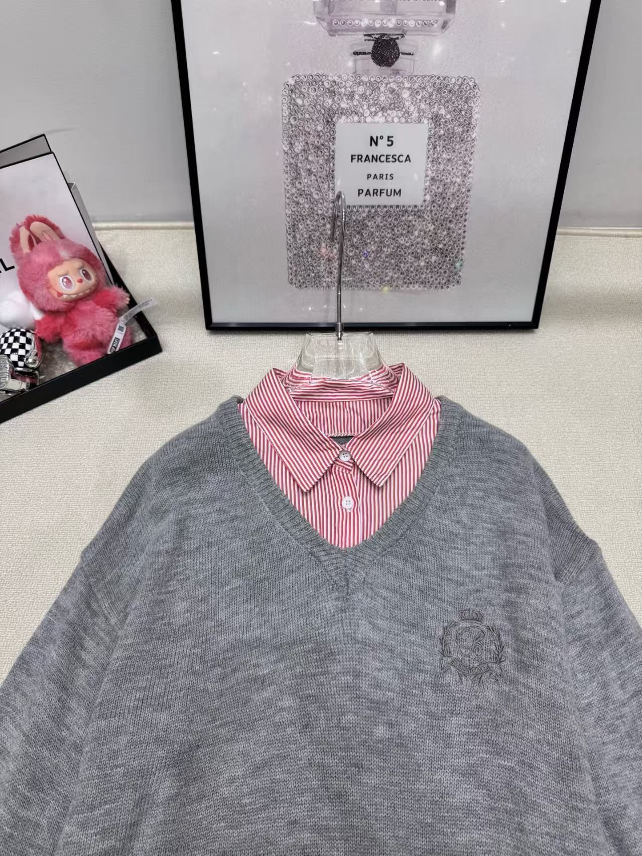 Autumn and winter women's sweaters