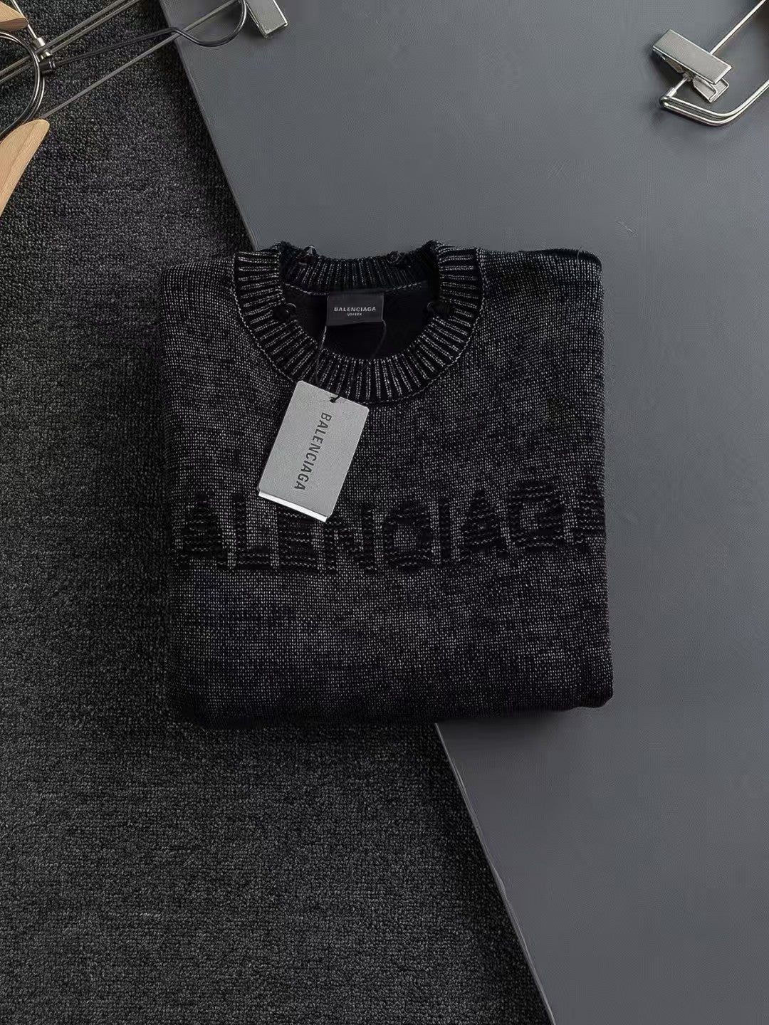 Autumn and winter sweaters