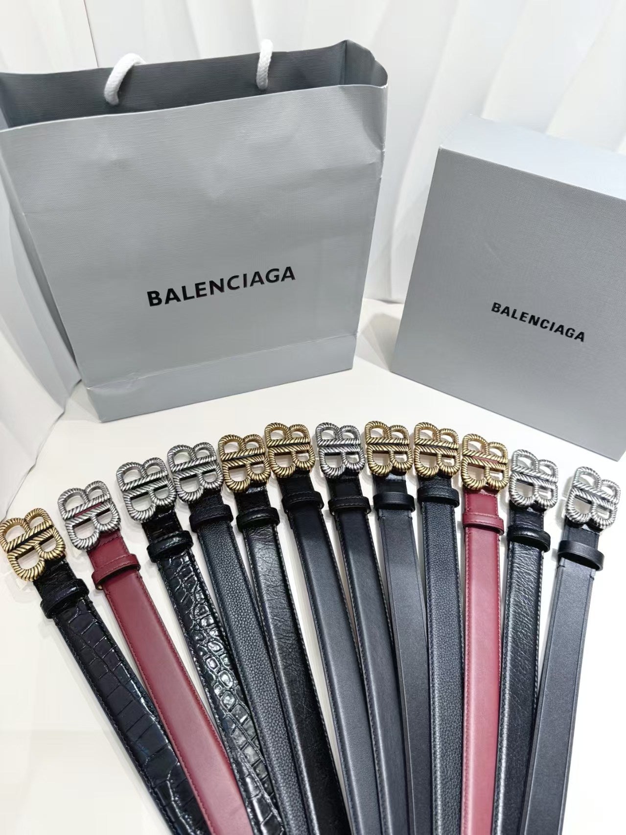 Fashionable unisex waist belt