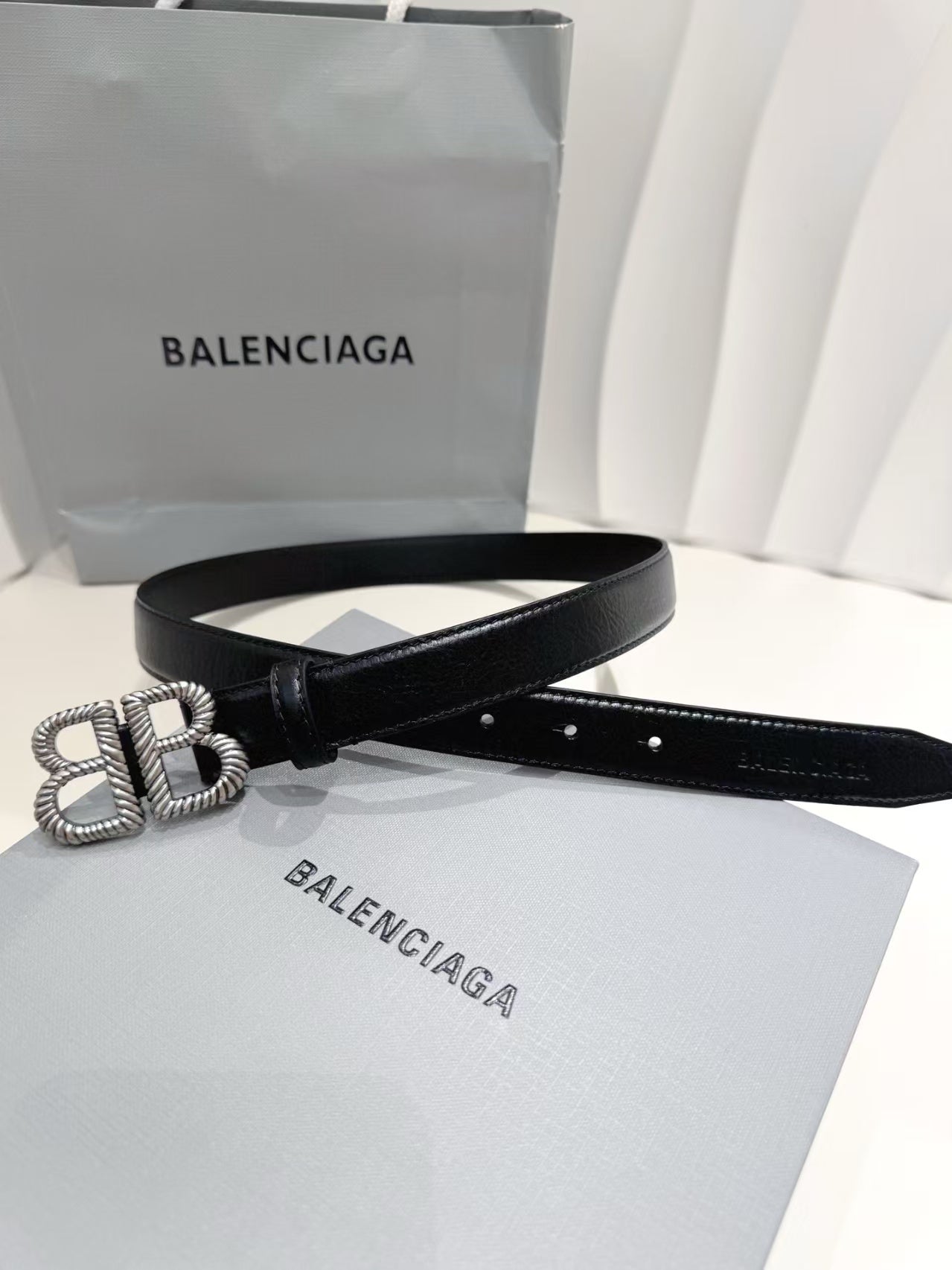 Fashionable unisex waist belt
