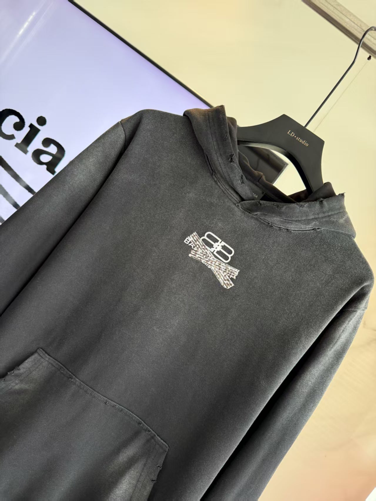 Letter tape hooded sweatshirt
