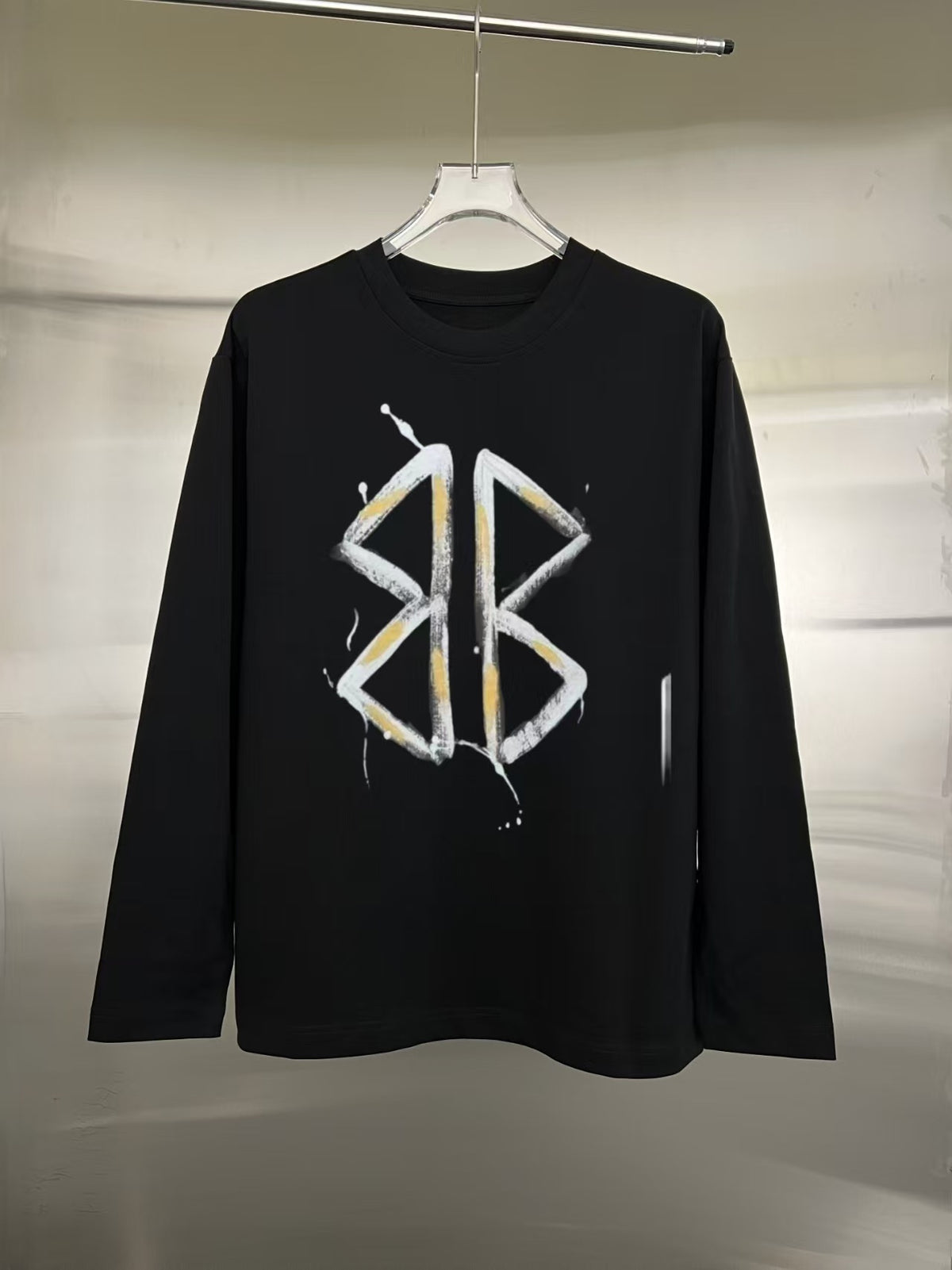 Spring and Autumn Long sleeved T-shirt