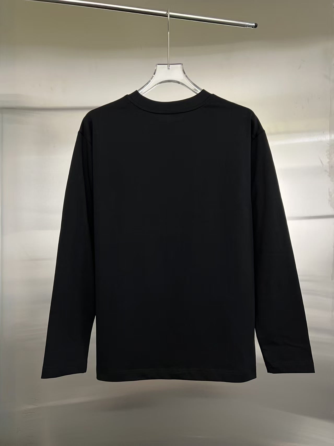 Spring and Autumn Long sleeved T-shirt