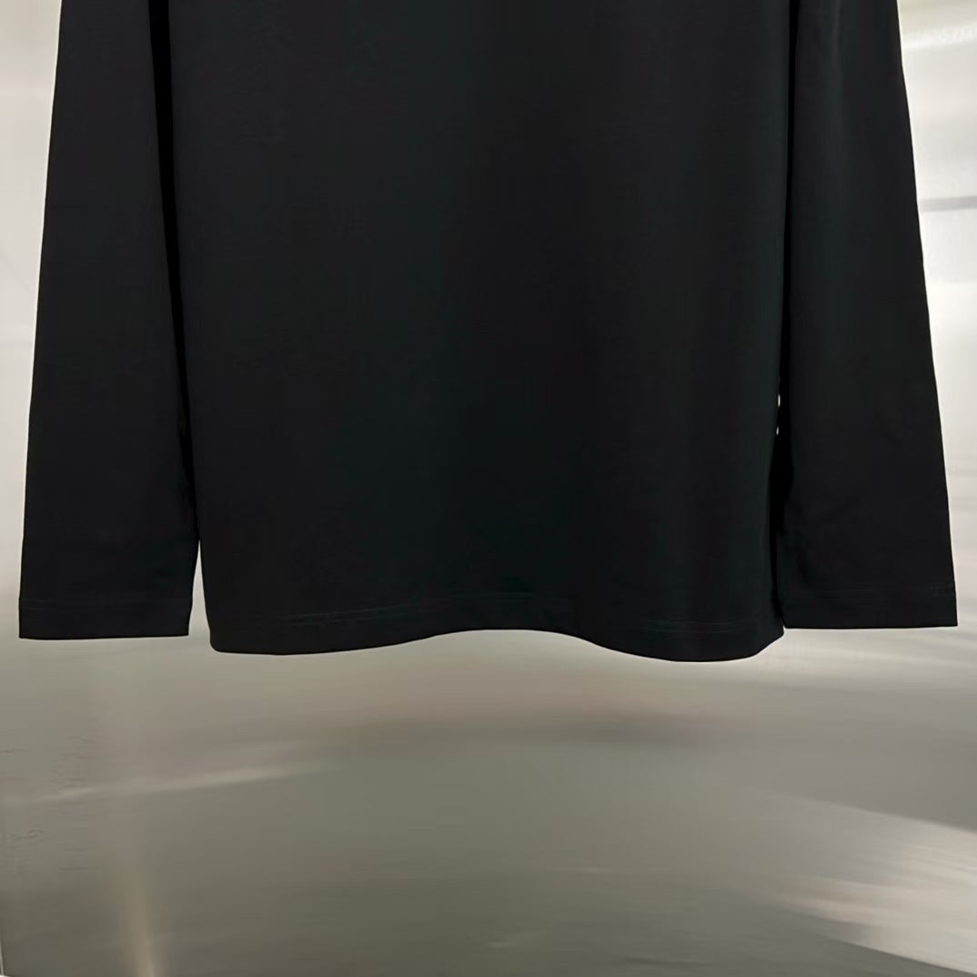 Spring and Autumn Long sleeved T-shirt