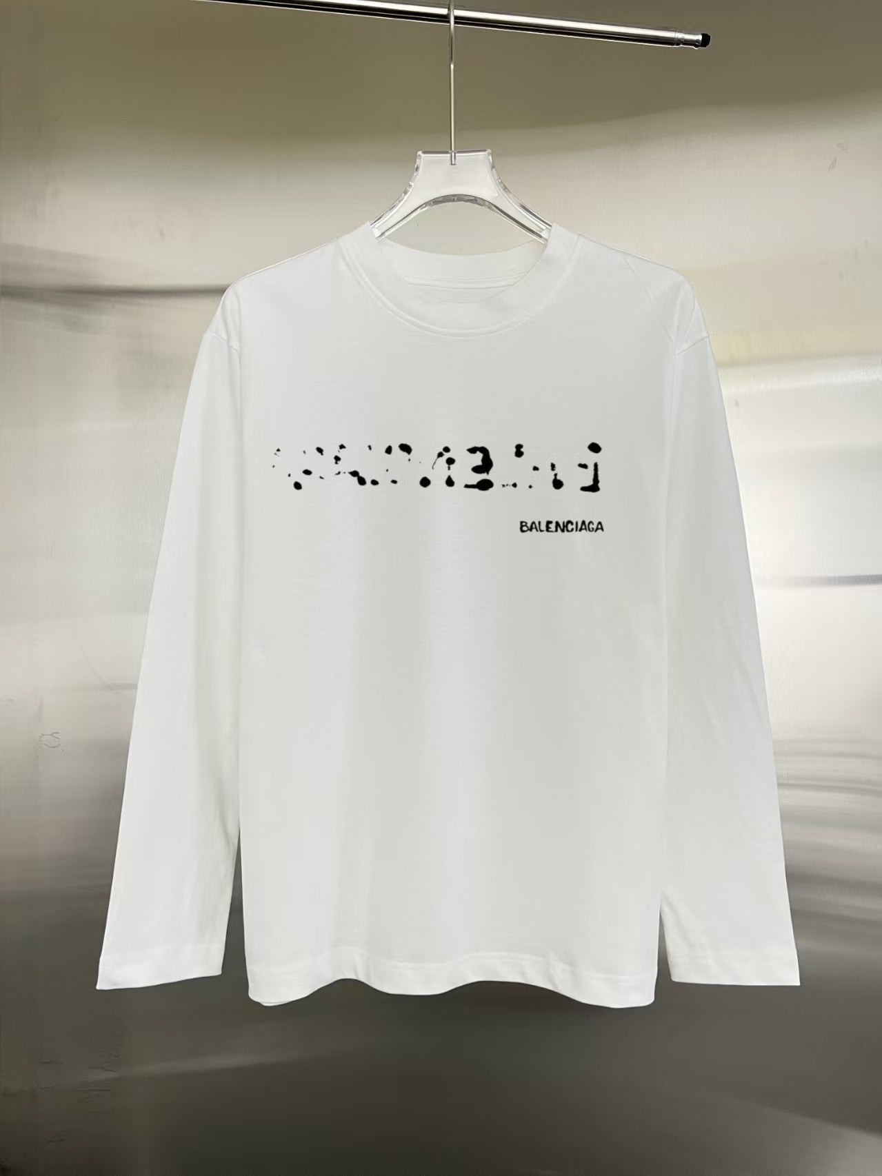 Spring and Autumn Long sleeved T-shirt