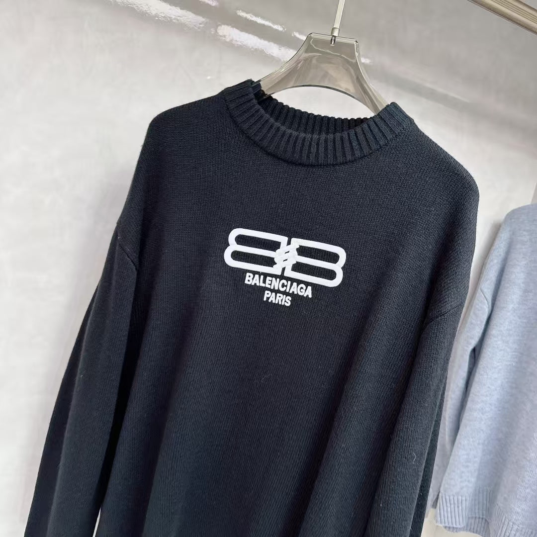 Latest cashmere sweaters for autumn and winter