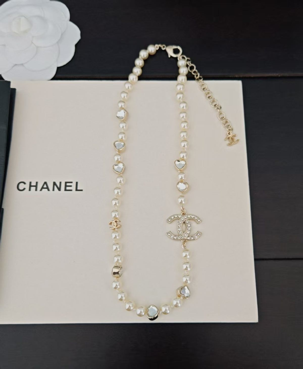 New pearl necklace