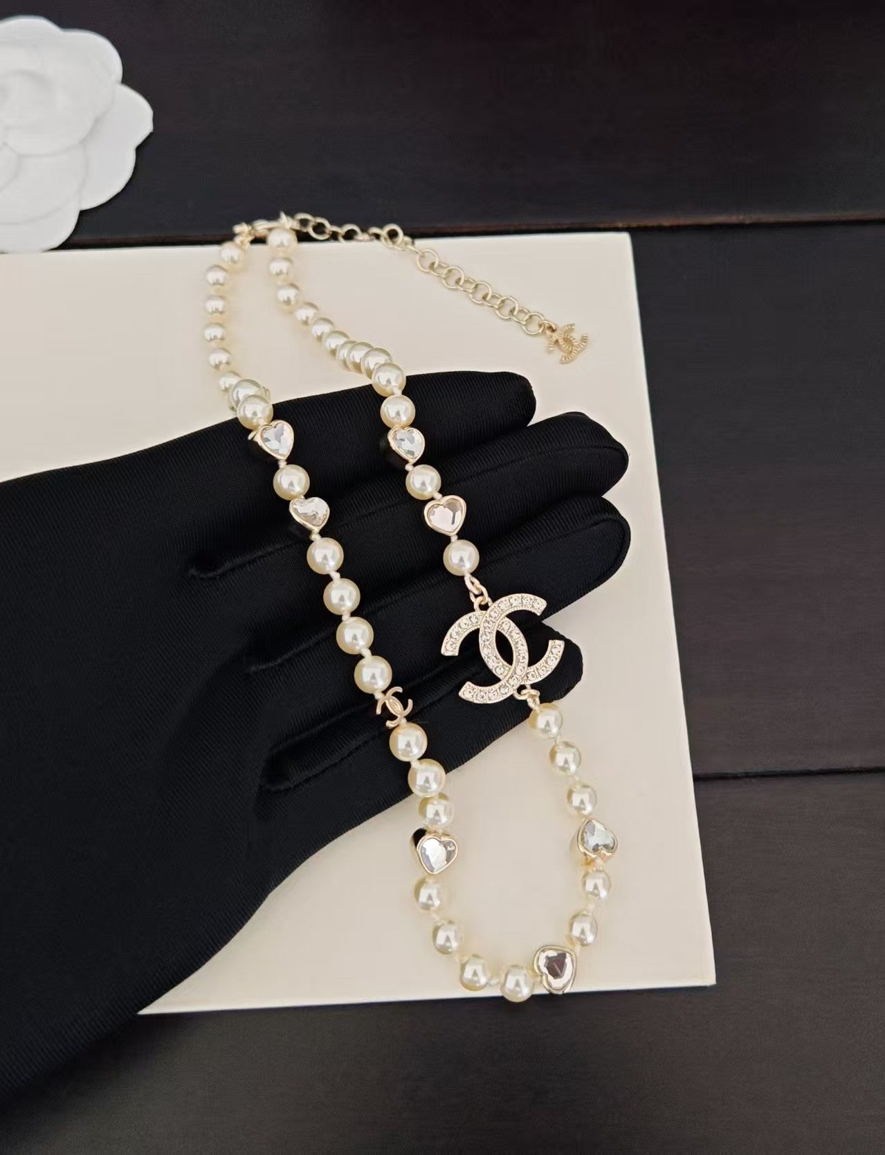 New pearl necklace